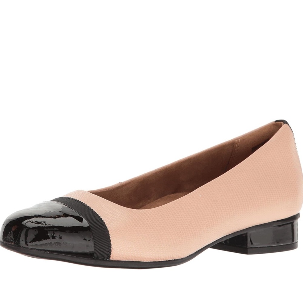 Clarks Keesha Rosa Pumps in Dusty Rose
